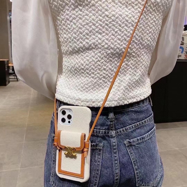 コピーブランド携帯ケース着用イメージ